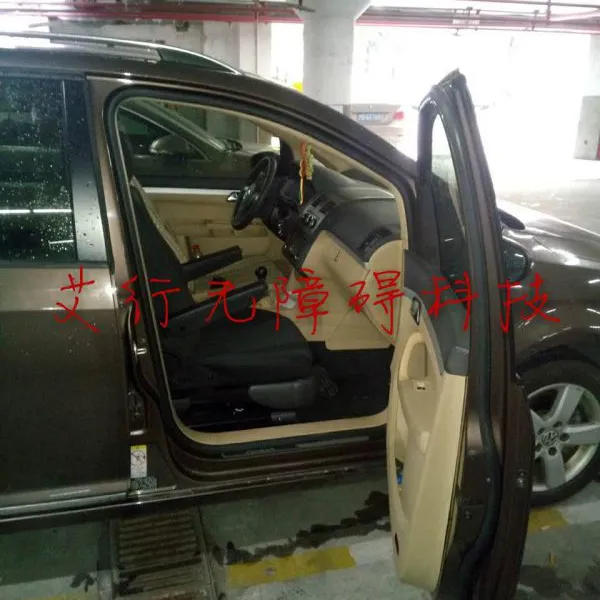 供应汽车旋转升降座椅无障碍汽车专用