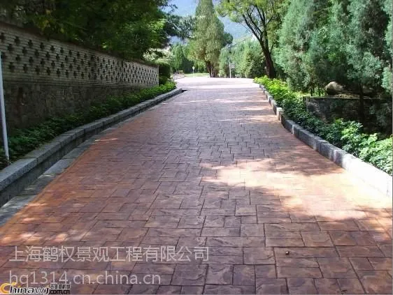 宜春市彩色混凝土压花压模地坪,艺术地坪,仿木压模地坪。