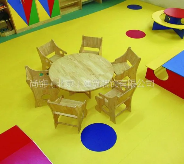 供应幼儿园儿童乐园安全防滑pvc塑胶地板