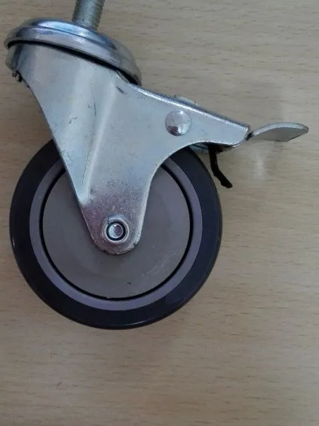 ����ֱ�������������3��PUɲ������