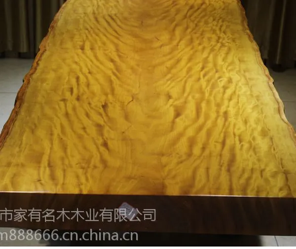 ������ľ���޻ƻ���͵�ʵľ����������칫�����������ϰ�������д��̨