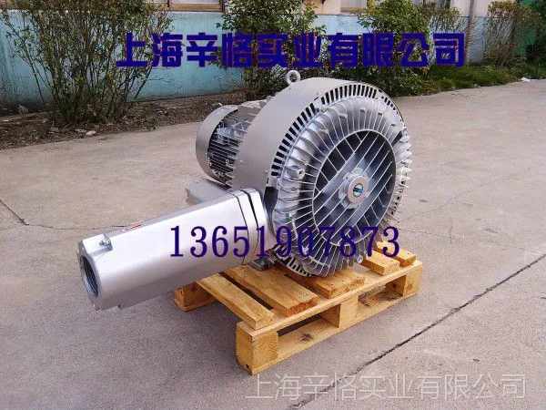 ��ѹ��� ����ʽ���� ���йķ�� ����380V 15kw 2RB 820 H47