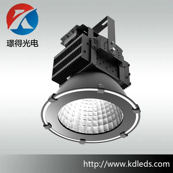LED工矿灯品牌 鳍片工矿灯150W 厂房照明节能灯(无辐射)LED球场灯