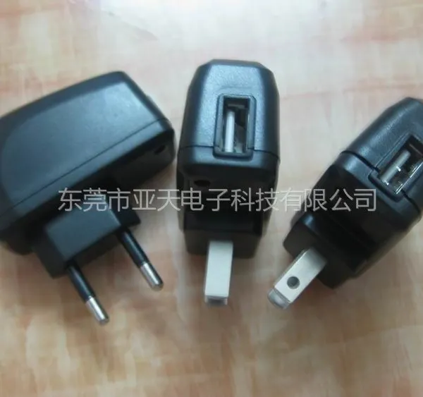 �����ͺ�ASIA117ֱ��С��usb��������� ƻ��������������� CE FCC ��1A�ֻ������