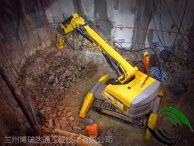 西宁机器人遥控拆除静力无损楼宇降层