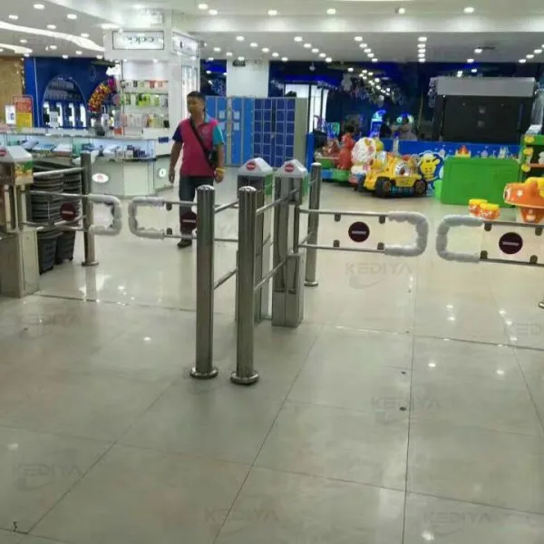 KDY山东镜面豪华超市自动感应门 单向入口器 大型商场智能摆闸订制