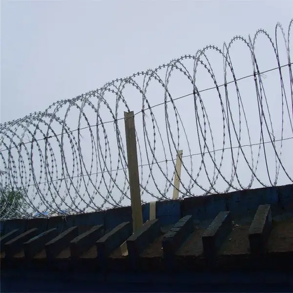 ������Ƭ��������ɺ q235��п���� ��³ʽpvc����
