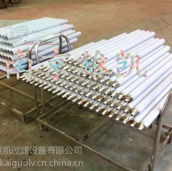 烧结金属粉末滤芯、烧结金属多孔过滤材料、烧结金属过滤器、烧结滤芯