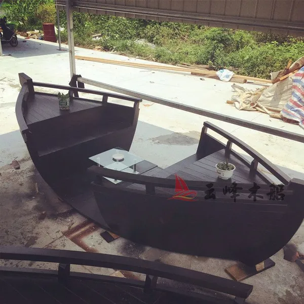 云峰热销新品欧式海盗船 欧式餐饮船 情侣餐厅餐桌
