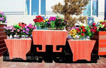 新疆道路花箱 华庭美居塑木花箱质优价廉 昌吉花池生产厂家