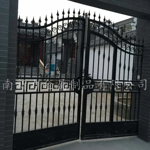 开封商丘地区 精品铁艺大门 金属护栏 低价直销 做河南新力