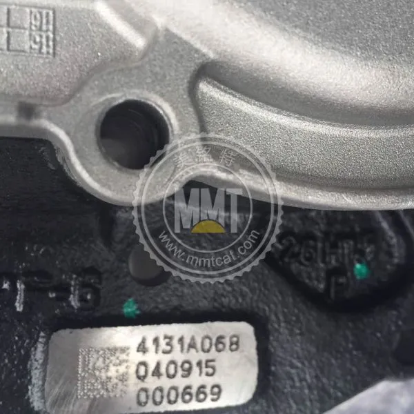 ����CAT���C7.1 320D2ˮ�� �ھ������������˹329D2