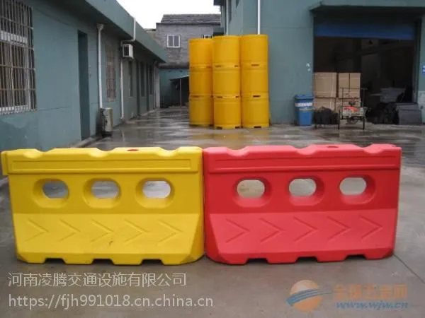 河南凌腾塑料水马厂家供应商