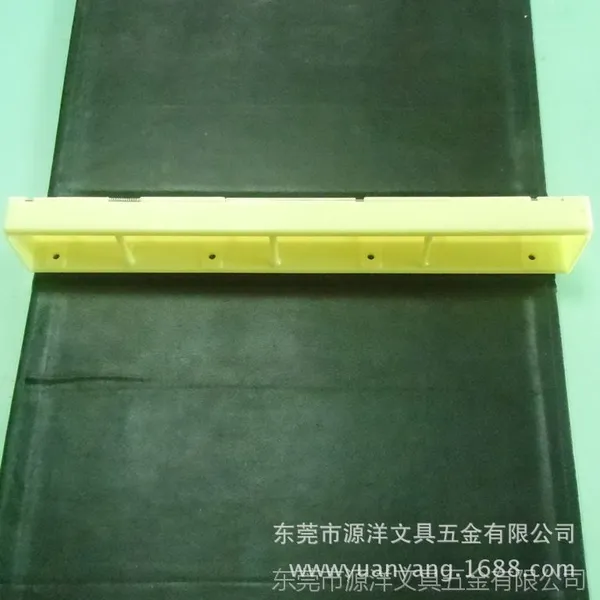 生产:***A4记事本文件夹 PU皮制商务文件资料夹子 五金文件