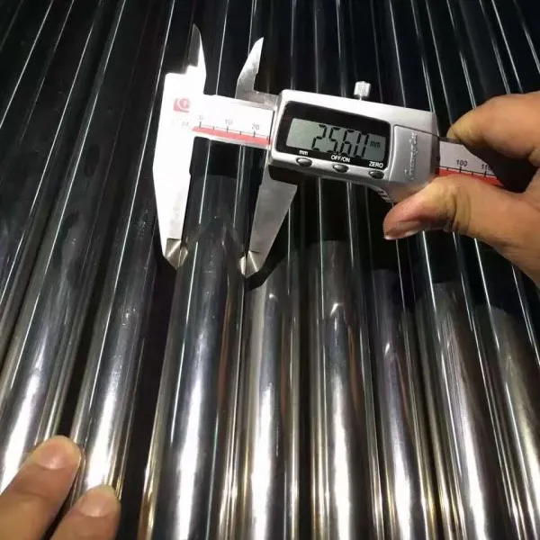 汽车加工零件用的精密管,定做加工中,周期短,价格低,如42CrMo规格76*4