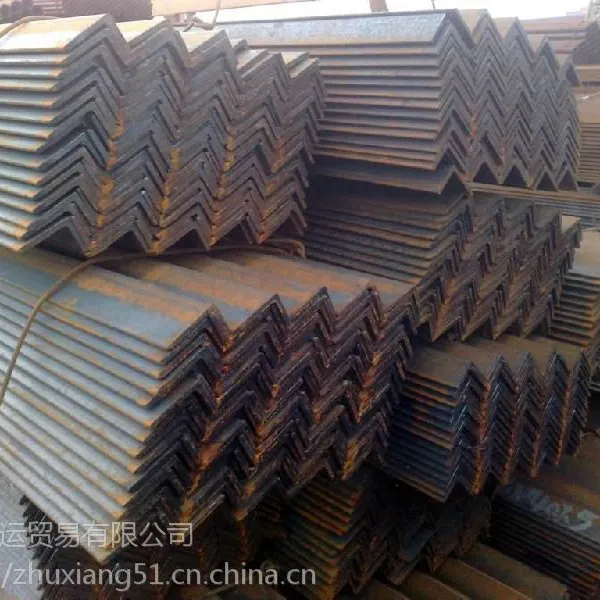 供应昆明镀锌角钢产地云南 ,规格40*4*mm 材质Q235B 规格齐货源充足