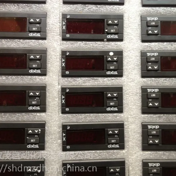 XT120C**220V 小精灵温控器/上海现货/帝思特惠价
