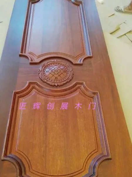 江西木门厂家生产纯实木隔音木门|南昌木门厂定制纯胡桃木原木门