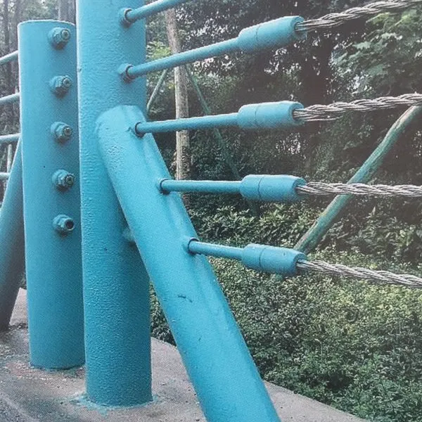 四通国标喷塑高速中央隔离带波形护栏GRD-SBM-1B1价格