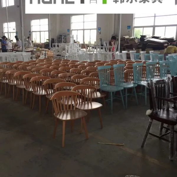 上海市连锁中餐厅餐桌椅,连锁快餐厅连体餐桌椅批发