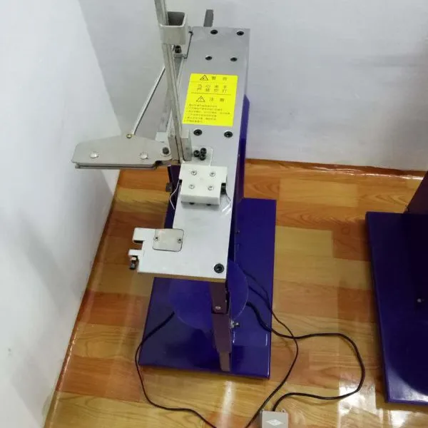 �㹽ľ�����ڻ���������������ʳ�þ�������װ��ڻ�������ʳ�þ���е�豸