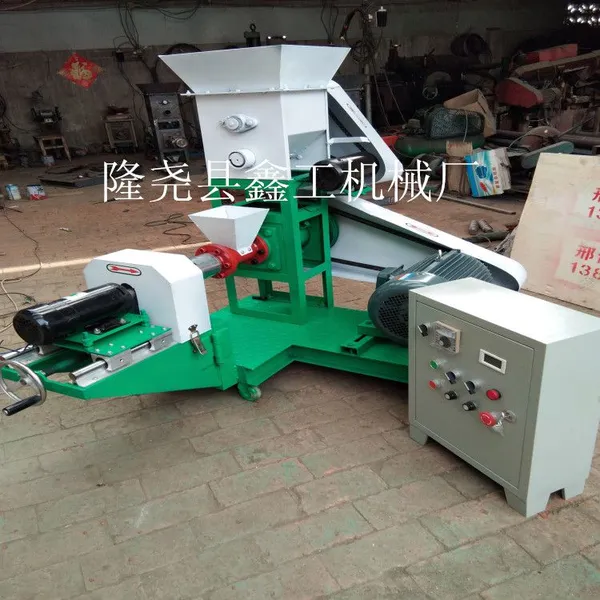 河北邢台鑫工50型猫粮饲料膨化机 宠物饲料膨化机 狗粮机