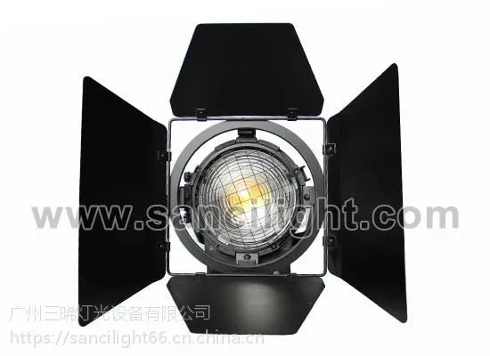 ����LED�۹�ƣ� 3200��150 K / 5600��150 K��ɫ�¿�ѡ