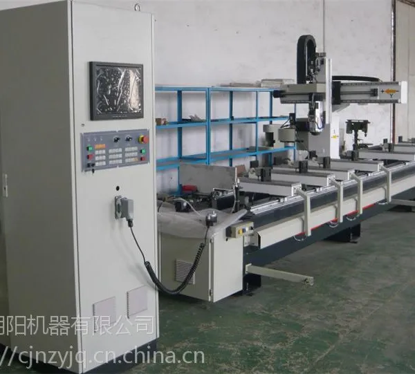 山东济南朝阳新型铝型材数控三轴加工中心