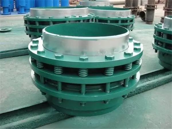 ��Ӧ��̨��DN400��ά����ת��������15Crmo�������۸�