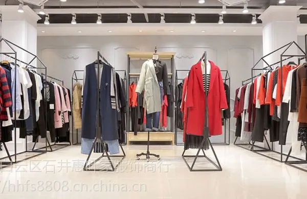 熠净18新款秋冬装品牌女装折扣批发 品牌服装尾货走份