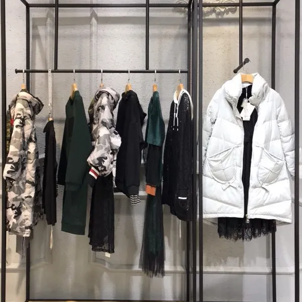 广州那里有艺素国际品牌折扣批发市场?服装尾货批发折扣