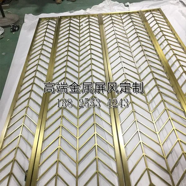中式客厅仿古铜不锈钢屏风效果图/工装家装金属屏风隔断定制厂家