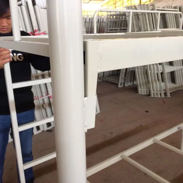供应厂家定做批发方管/宿舍铁床/学生双层铁架床