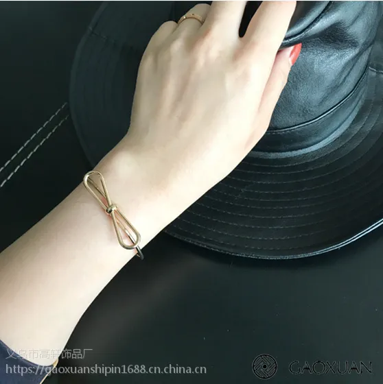 厂家直销日韩极简约纯铜铸造 爱心结打结开口金属手镯手环手链女