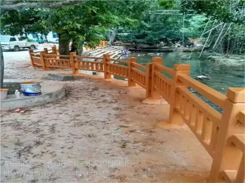 仿木栏杆、泰安压哲仿木栏杆(图)、仿木栏杆造价