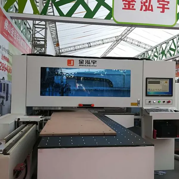 金泓宇全自动数控五面钻 板式家具五面孔加工设备 精度更高 速度更快