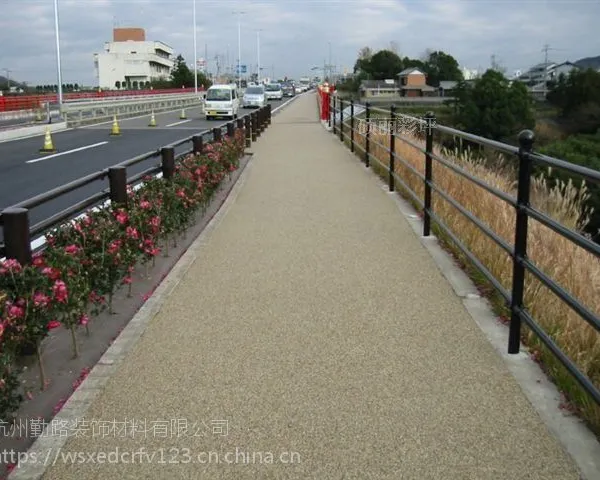 宁波勤路景观002 什么是彩色透水混凝土?无砂混凝土?