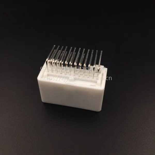 国产TE AMP汽车连接器 1318853-2 DJ7246-0.7-10AW 24PIN PCB