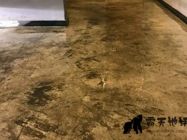 南京漫咖啡复古漆 南京咖啡厅仿古地坪漆 南京漫咖啡做旧复古地坪