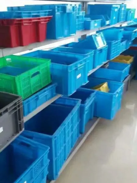 专业批发:塑料箱 塑料筐 环卫垃圾桶 托盘 塑胶容器 水箱 水桶 塑料零件盒 油桶各种塑料制品