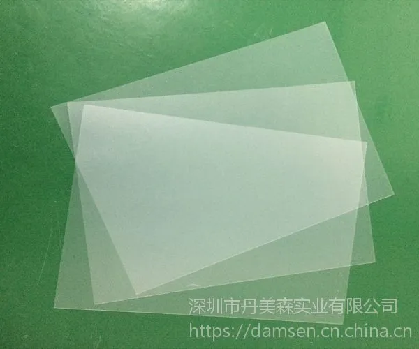 PC透明薄膜片材PC-TM-0125 - 高度透明、耐用、耐用、美观、安全、印刷性能佳