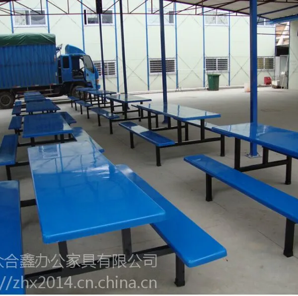 崇左玻璃钢餐桌价格,崇左玻璃钢食堂餐桌多少钱?崇左员工餐桌椅