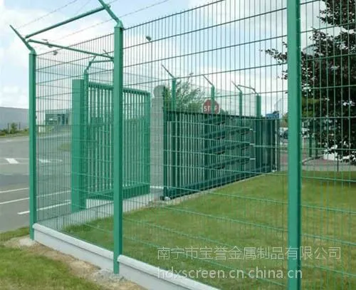 供应广西护栏隔离栅,高速公路隔离栅