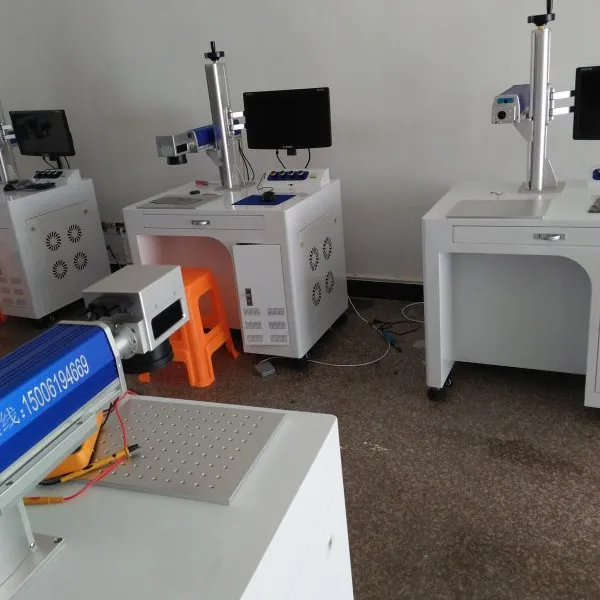 扬州 苏州 南通激光打标机 江苏打标机专业激光机制图·矢量图