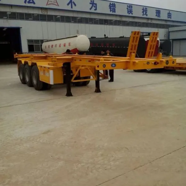 山东挂车厂LYL93011gjc集装箱运输半挂车