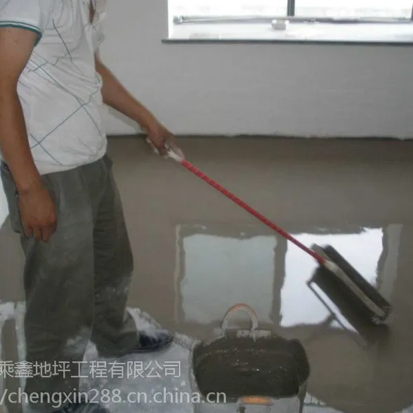 水泥自流平地坪 地面找平材料 水泥自流平地面施工 抗压耐磨 抗冲击