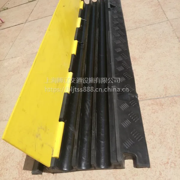 �Ϻ�չ�����߰� PVC���߲۰���ٴ� ��̨���߰�