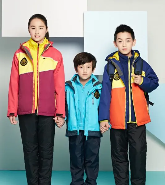 秋冬学生棉服定制 中小学生校服图片 西安校服冲锋衣定做 环诚制衣