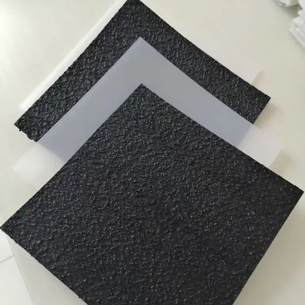 山东厂家直供果树防草布 90克加厚黑色编织抑草布 果园除草布 幅宽1米到4米可定制