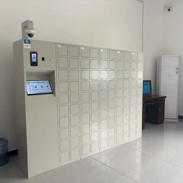优维创智能钥匙柜 汽车电站钥匙管理 RFID传感器 格子形式 人脸指纹识别